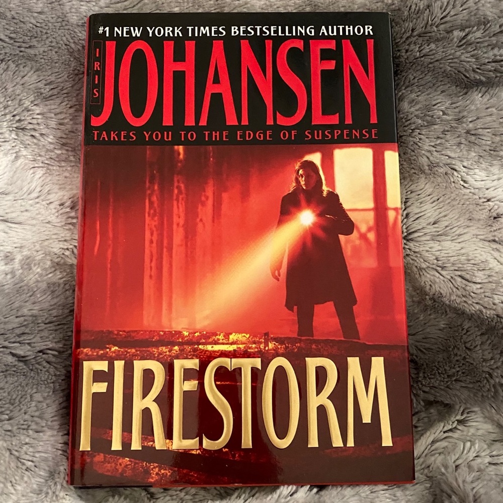 Firestorm By Iris Johansen Hardcover
